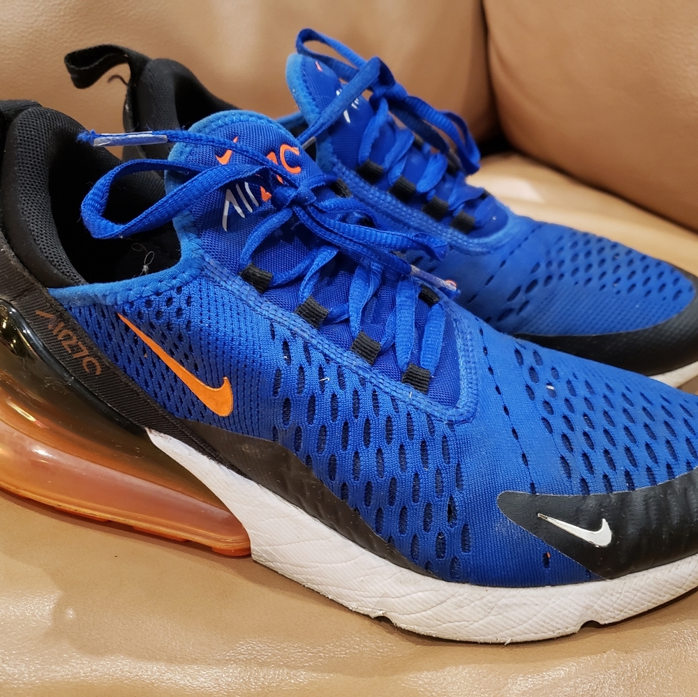 Nike 270